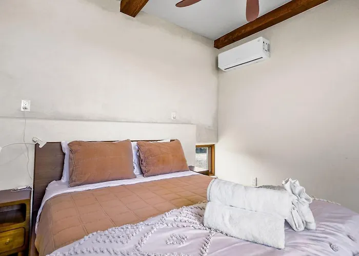 Catalina Vista - Modern 2bd Foothills Retreat With Amazing Mountain Views Holiday home