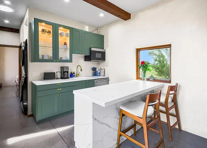 Holiday home Catalina Vista - Modern 2bd Foothills Retreat With Amazing Mountain Views