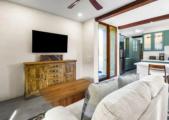 Holiday home Catalina Vista - Modern 2bd Foothills Retreat With Amazing Mountain Views Tucson