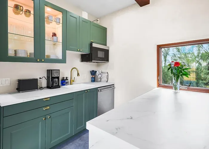 Catalina Vista - Modern 2bd Foothills Retreat With Amazing Mountain Views Tucson