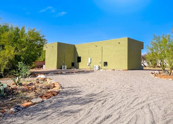 Holiday home Catalina Vista - Modern 2bd Foothills Retreat With Amazing Mountain Views